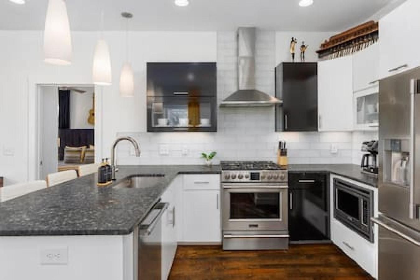 In The Heart Of 12 South & Belmont, 3 Miles To Downtown * Nashville