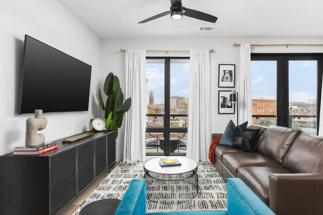 Apartment Premium With Huge Patio Near Vanderbilt & Downtown Nashville