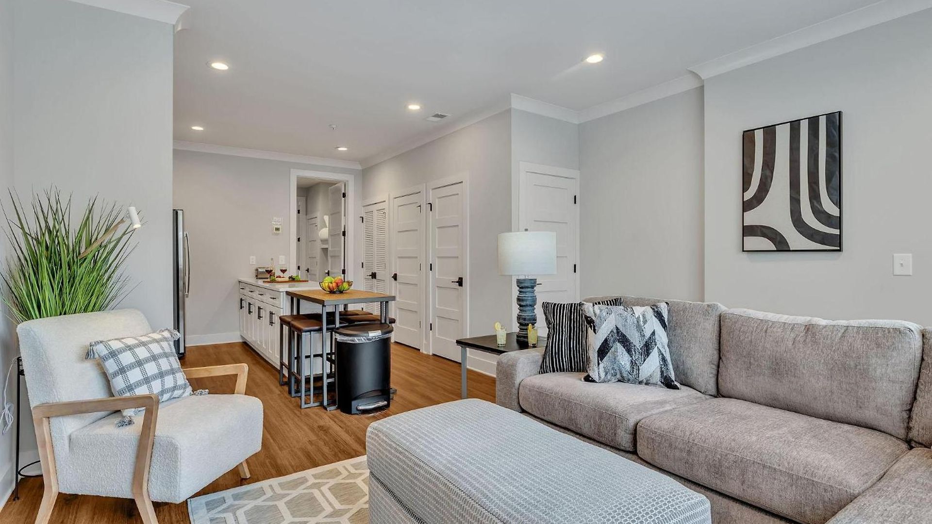 Holiday home Melrose Mezzo - 5 Mins To Broadway - Rooftop *