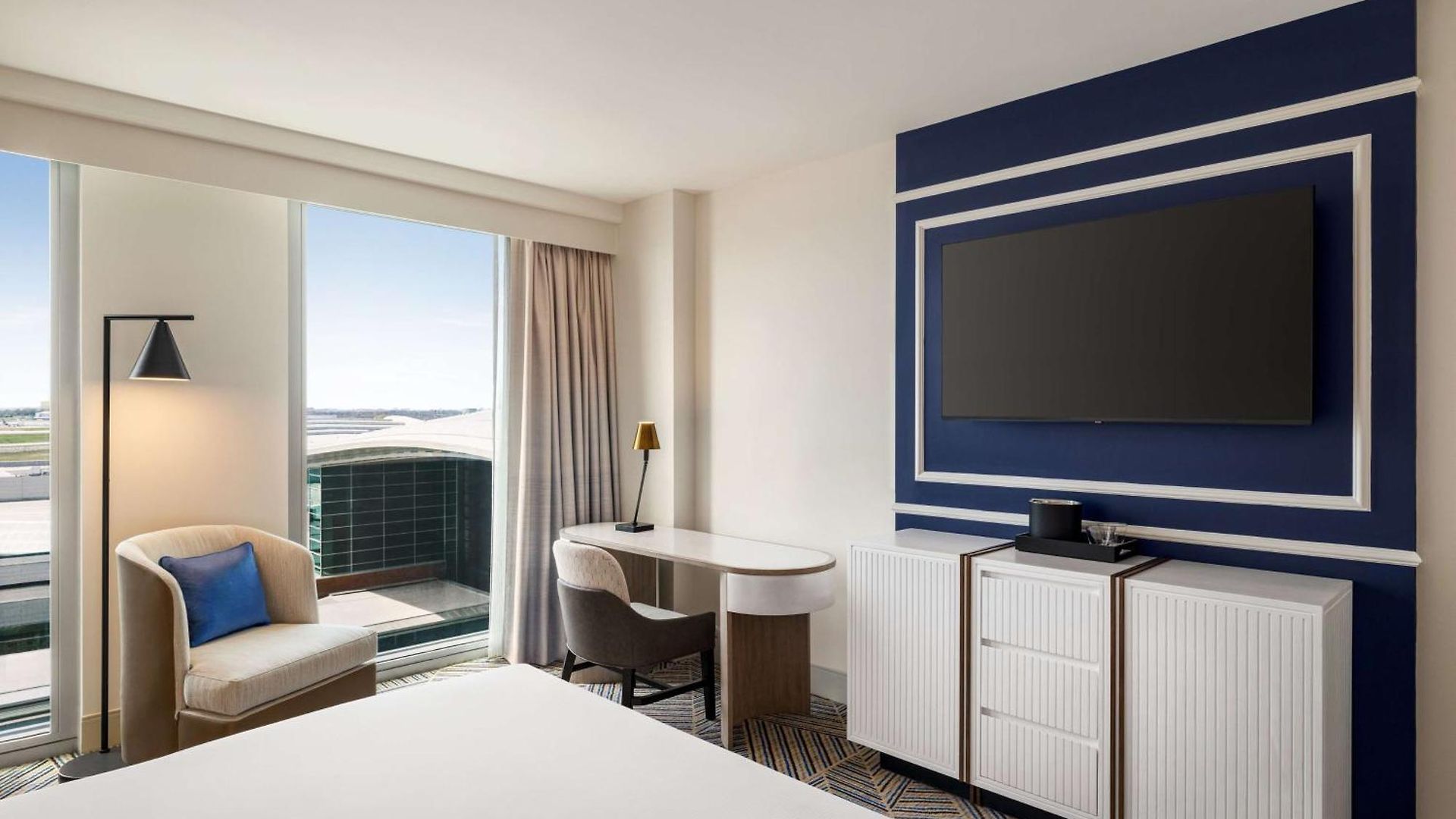 Hilton Bna Airport Terminal Hotel Nashville