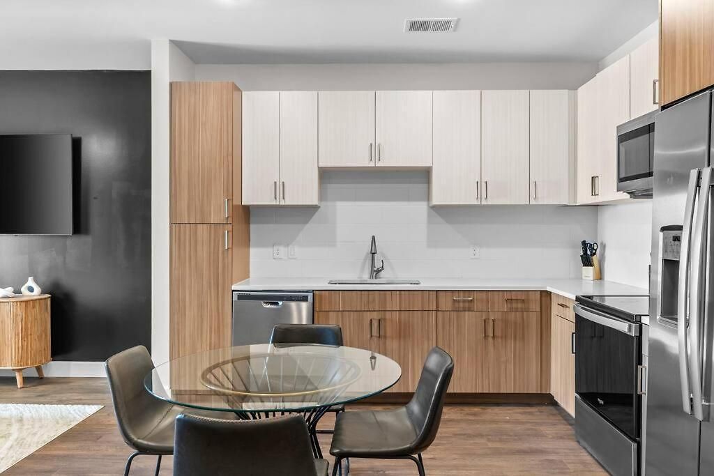 The Hollywood The Gulch Apartment *