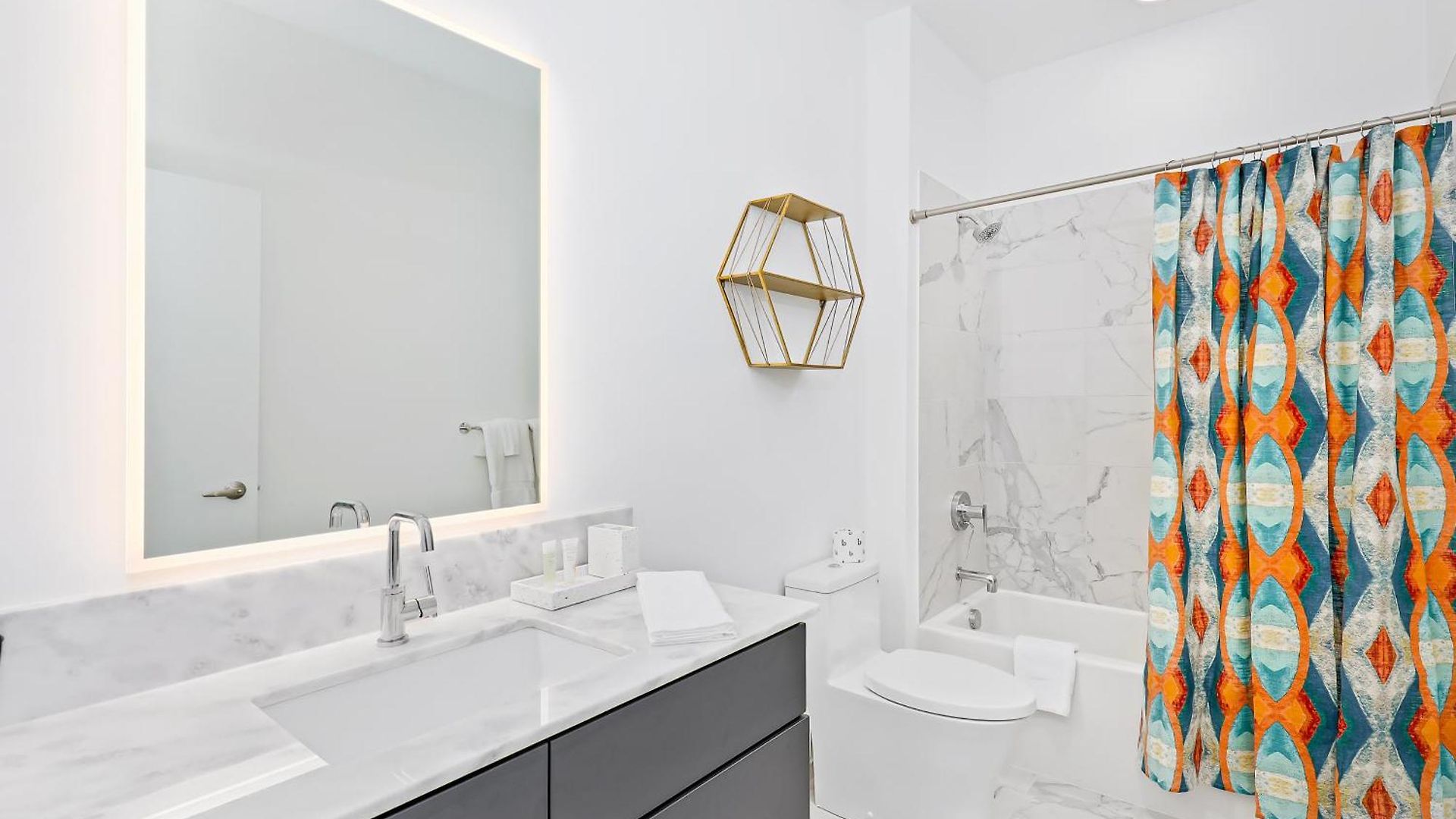 Eve Apartment *