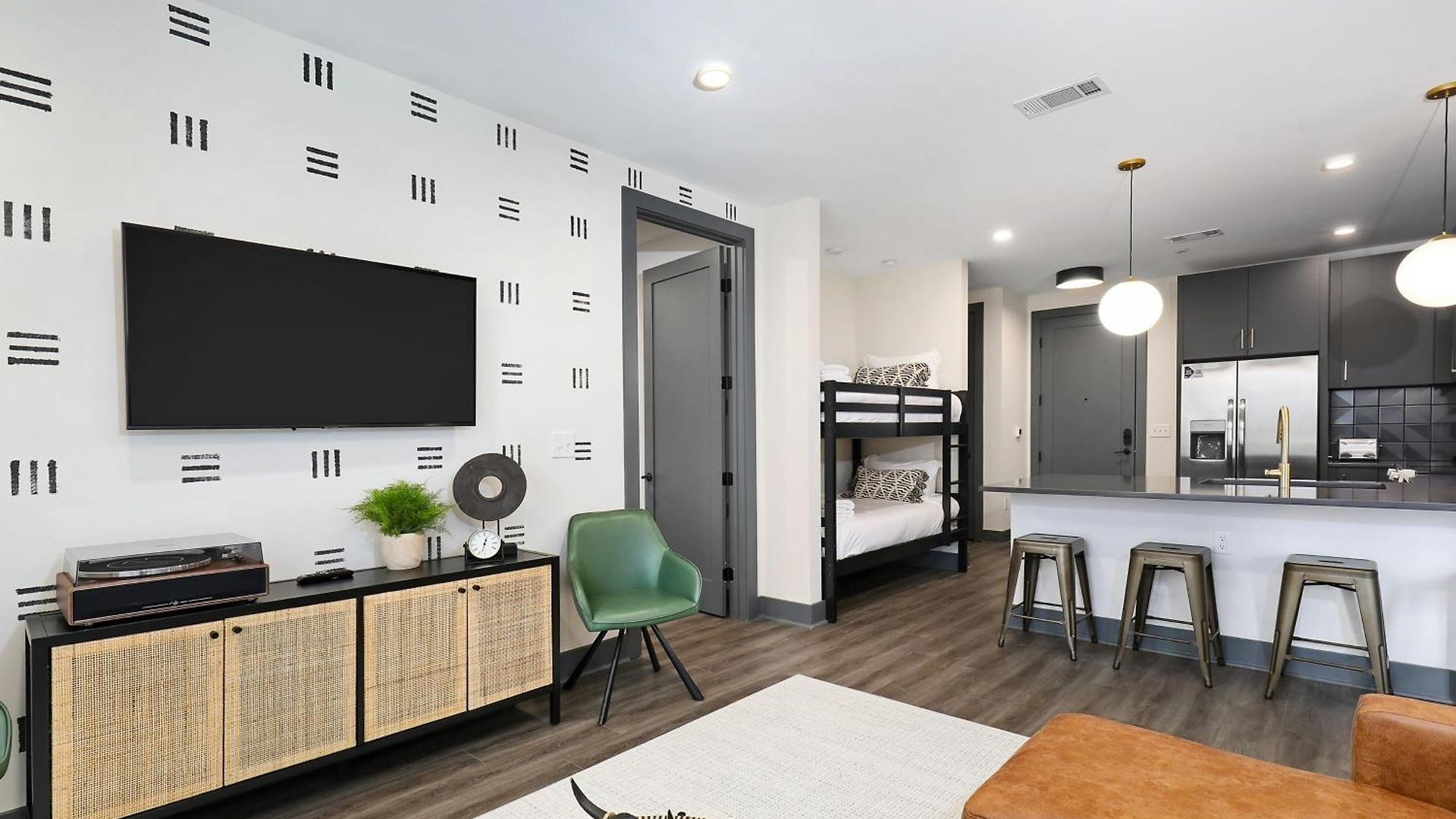 Apartment Muse *