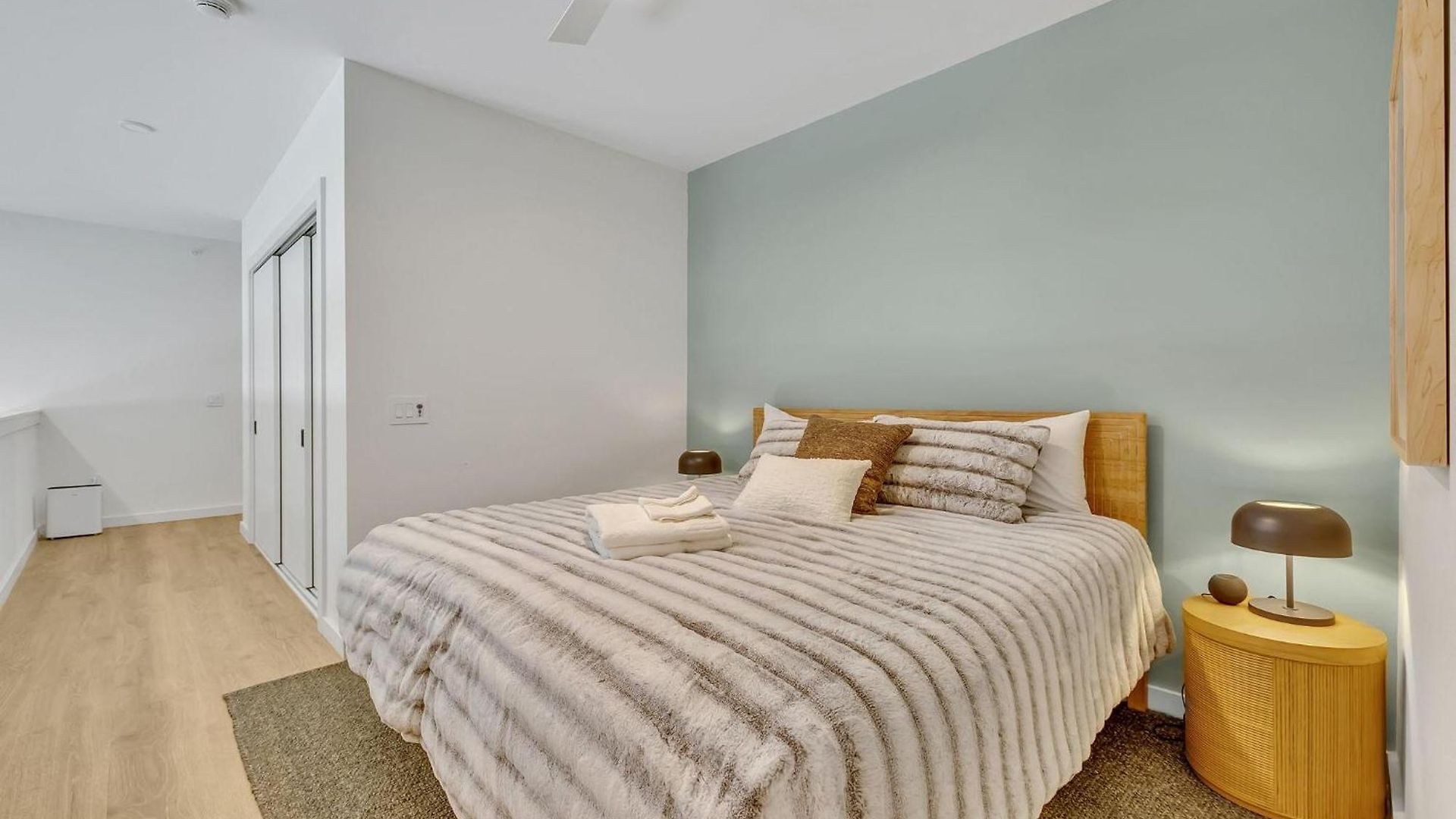 - 635 7th Ave S Unit 610 Holiday home *
