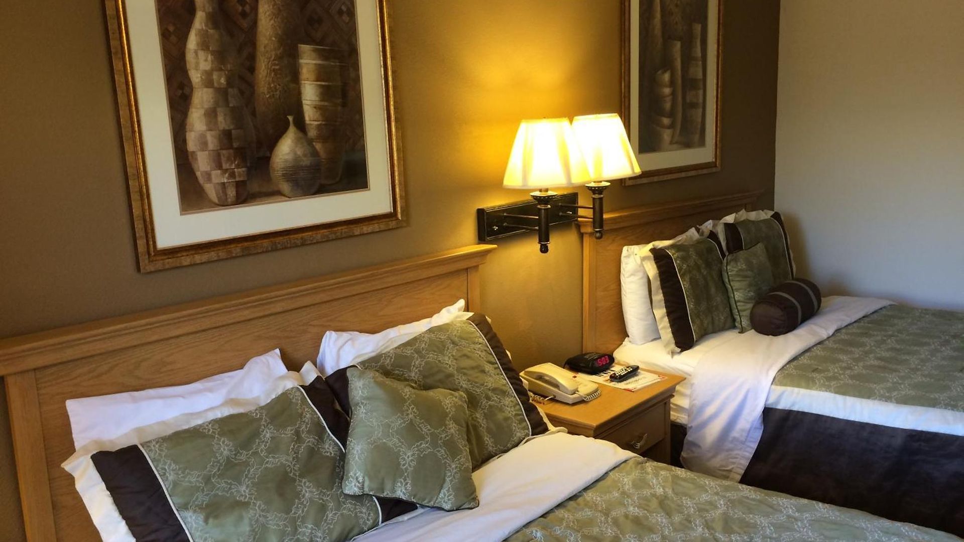 Americas Value Near Downtown Nashville