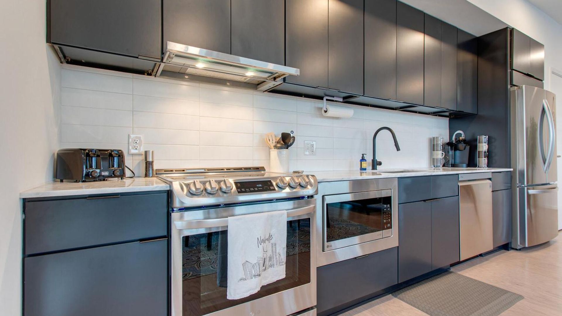 Eve Apartment *
