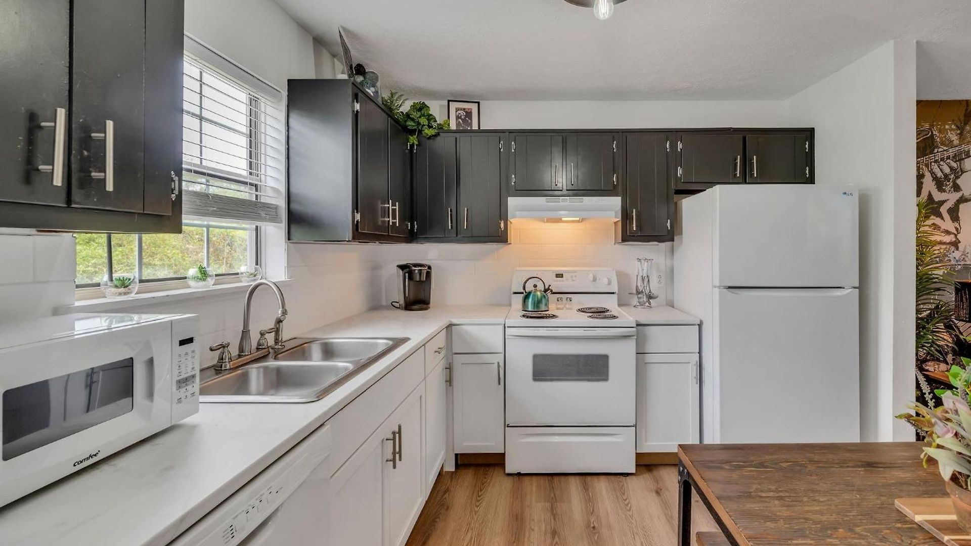 East Nash 12 Mins To Broadway Sleeps 6 Villa *