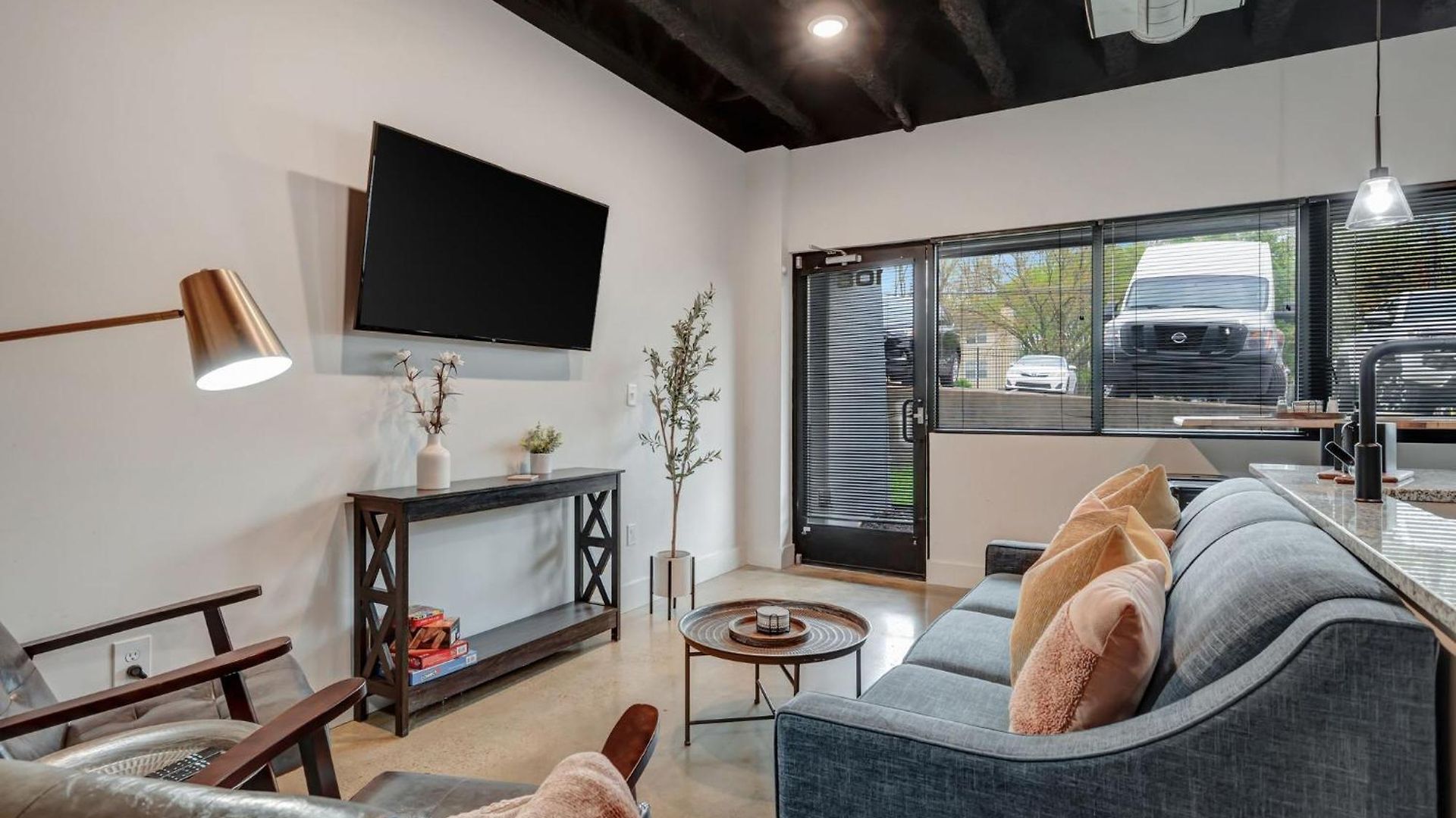 New With 2 Beds 7 Mins To Dt * Nashville