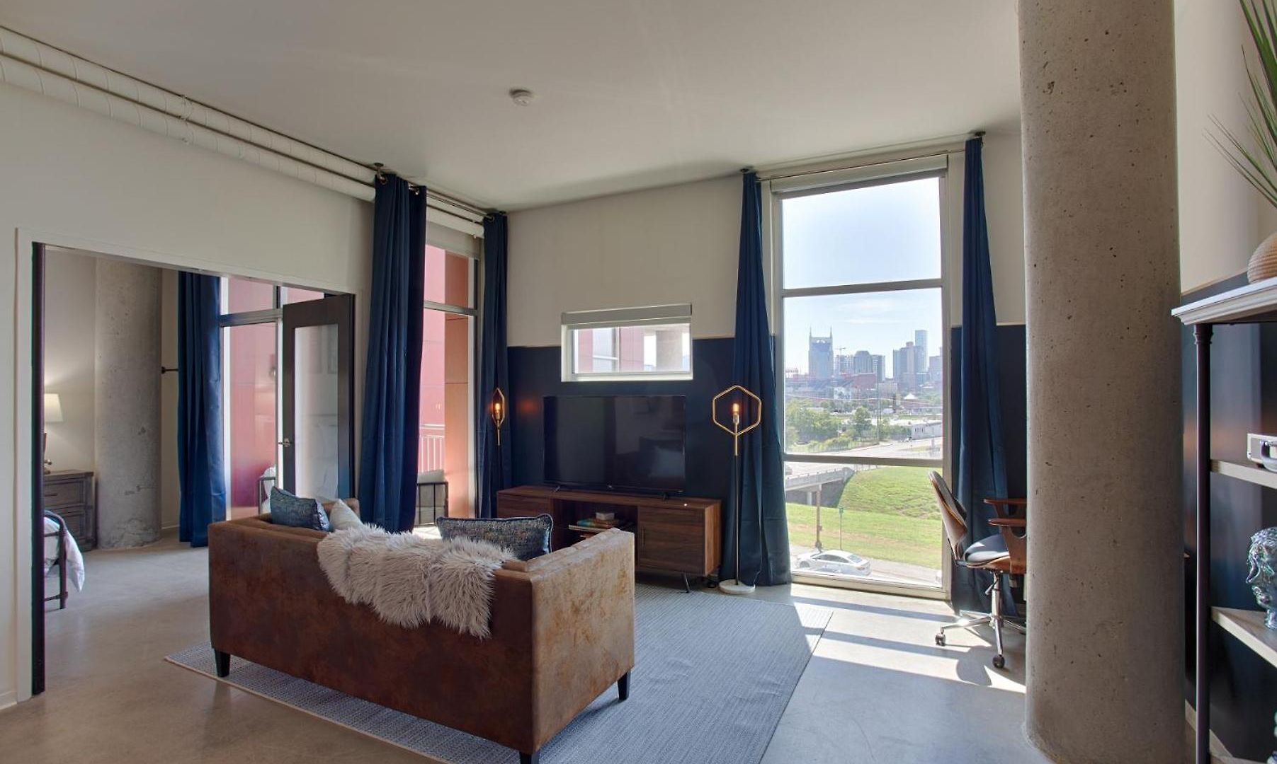 Mid Century Modern Downtown 30+ Night Min Holiday home Nashville