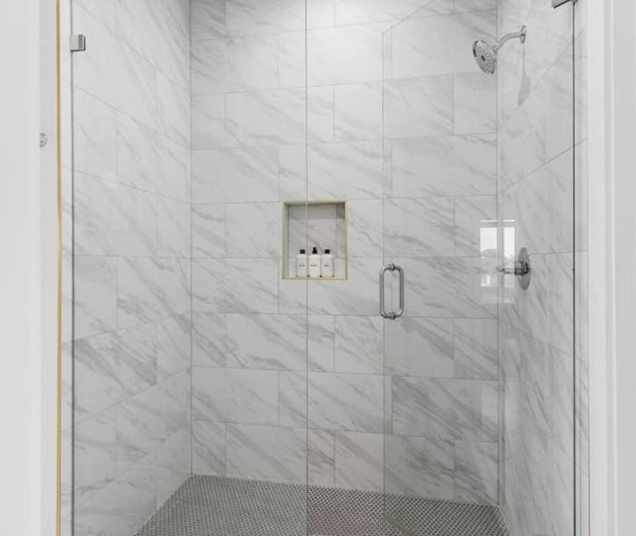 Walk To Belmont, 12 South With Private Patio And Garage Holiday home *