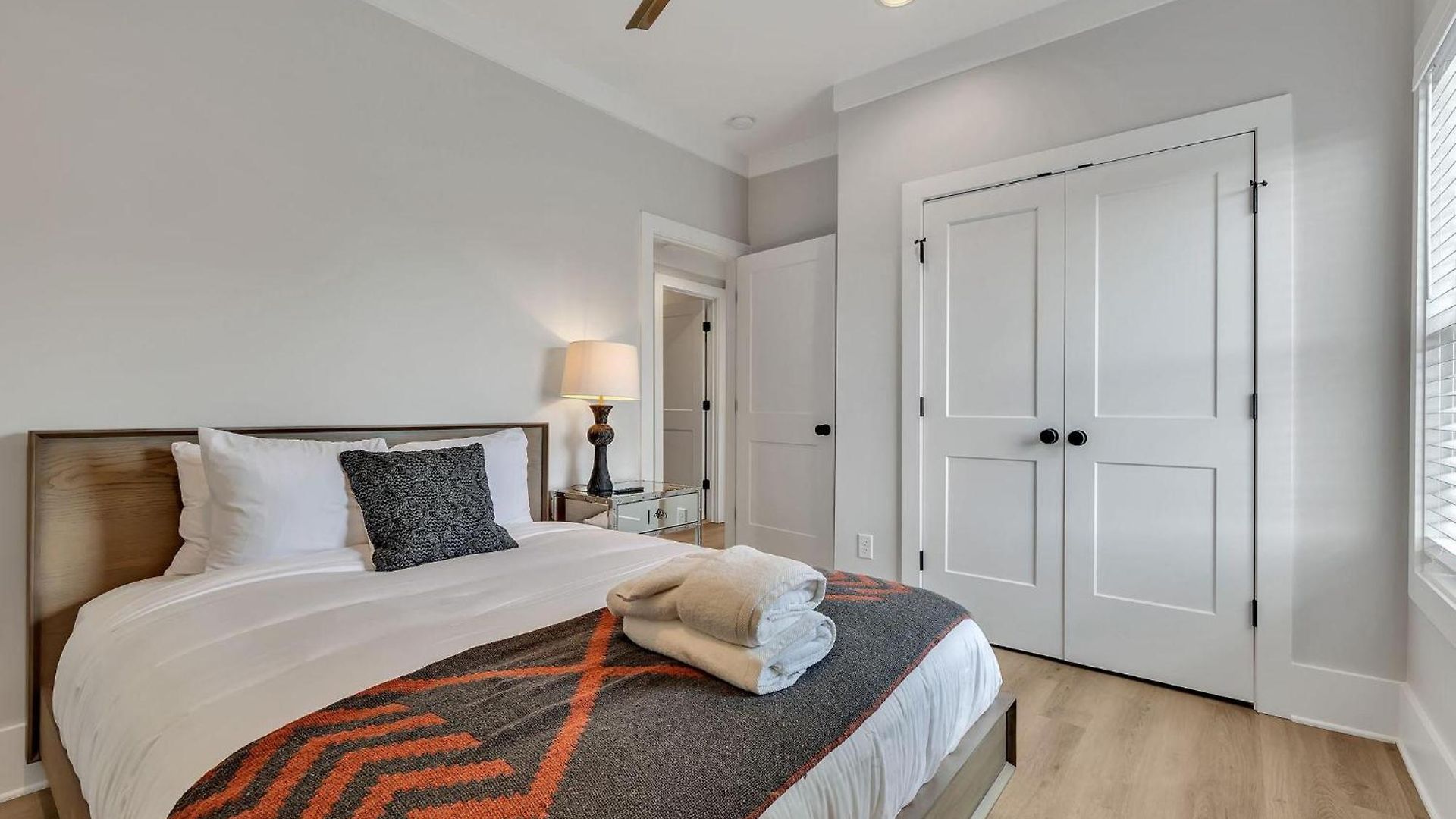 Holiday home Double Treble - 2 Townhomes - Private Rooftops