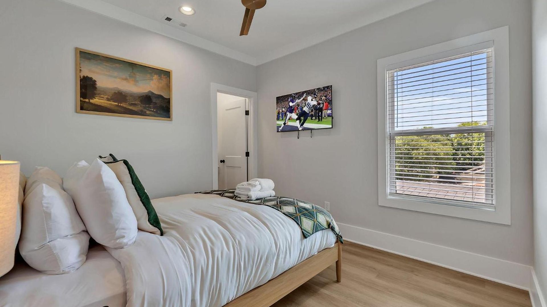 Double Treble - 2 Townhomes - Private Rooftops Holiday home Nashville