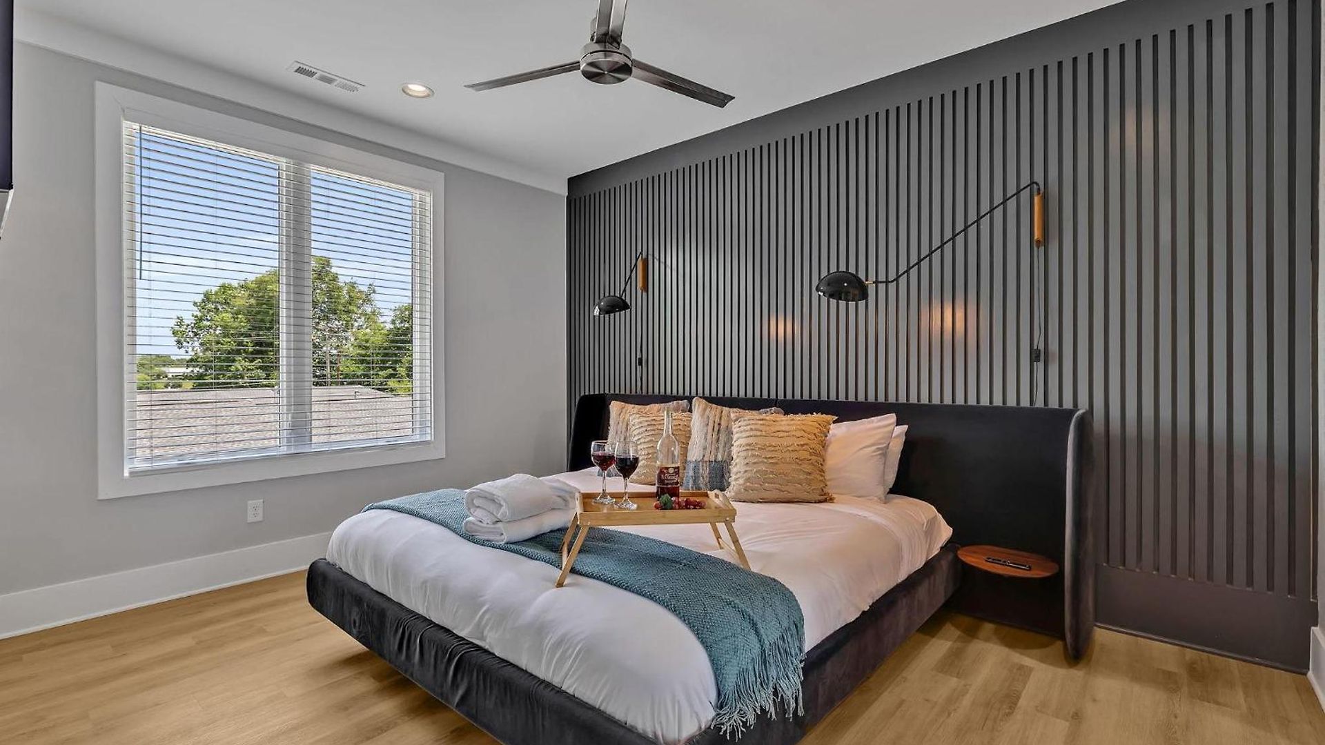Double Treble - 2 Townhomes - Private Rooftops Nashville