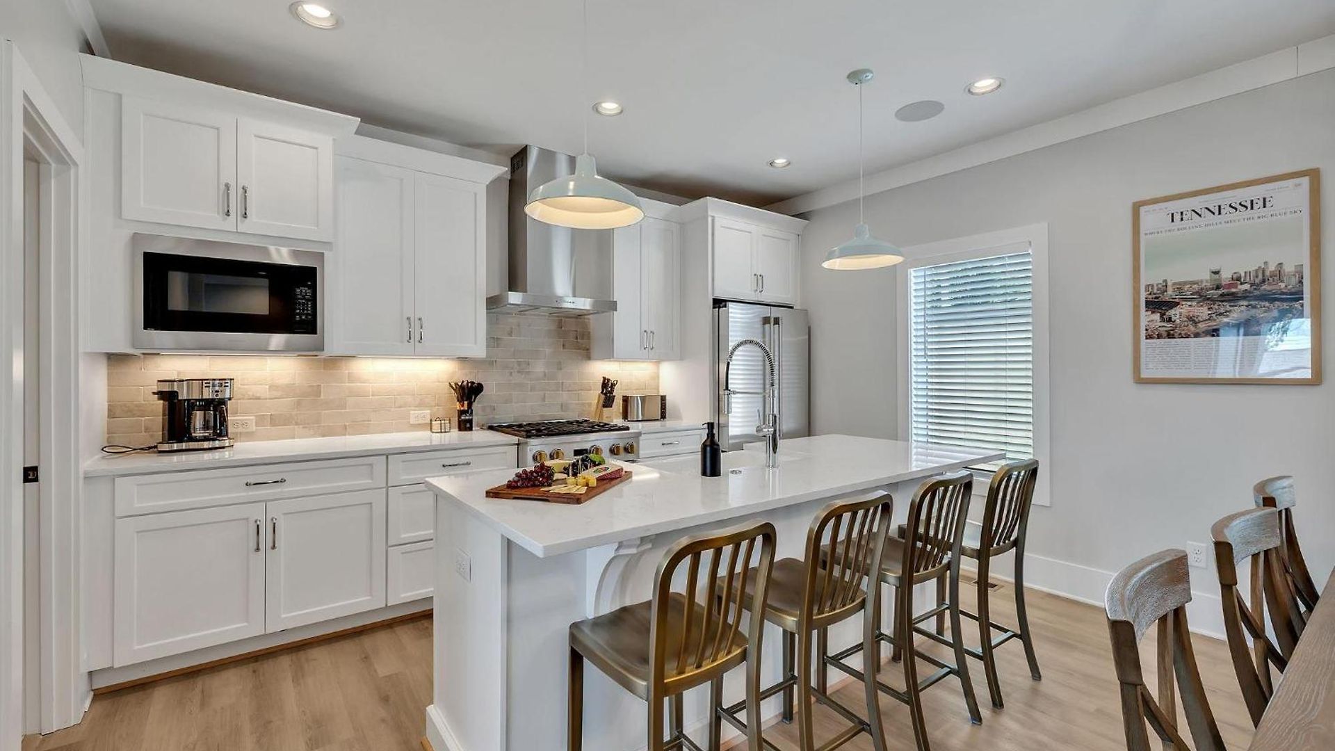 Double Treble - 2 Townhomes - Private Rooftops *