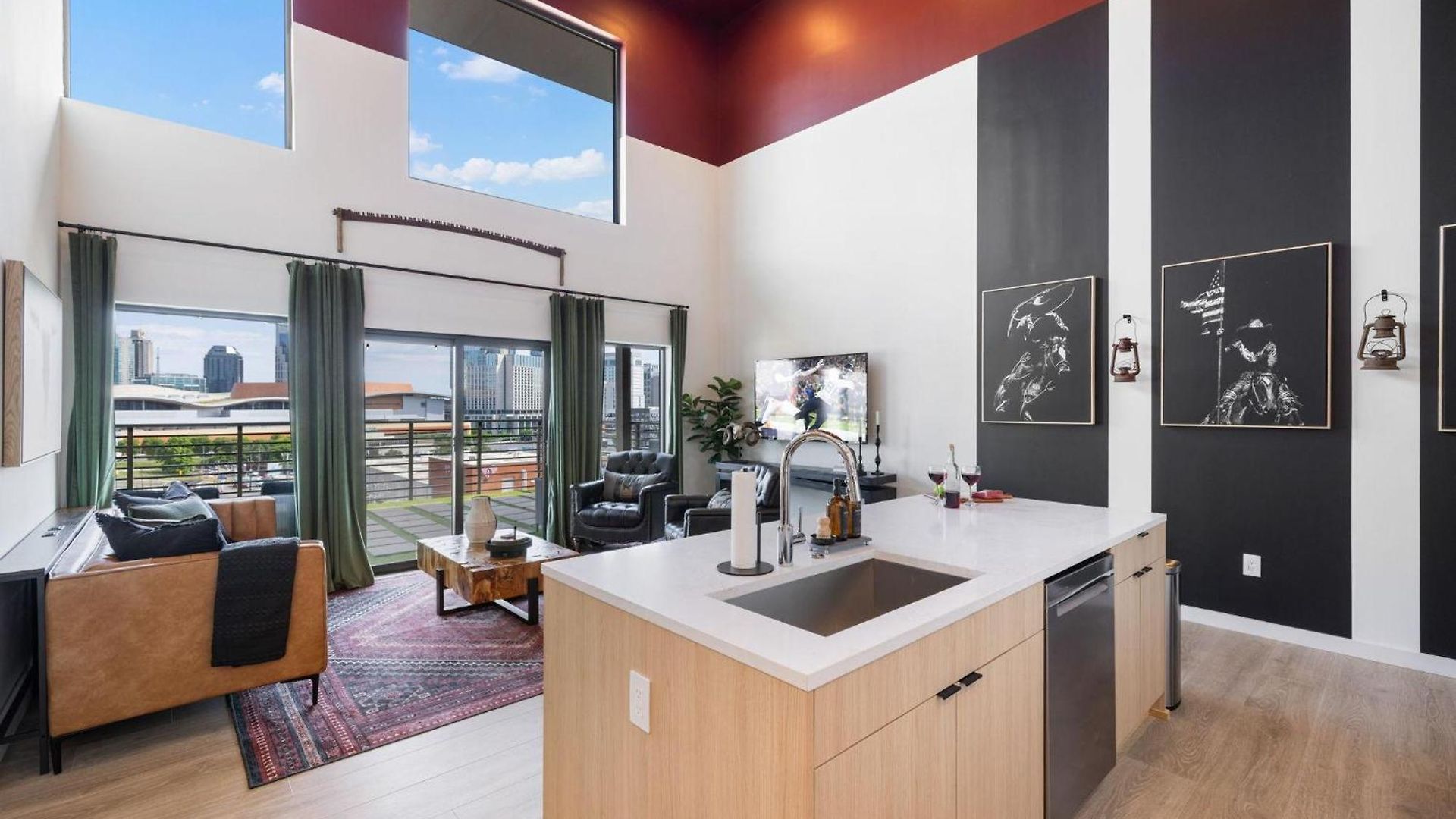 Holiday home - 635 7th Ave S Unit 608 Nashville