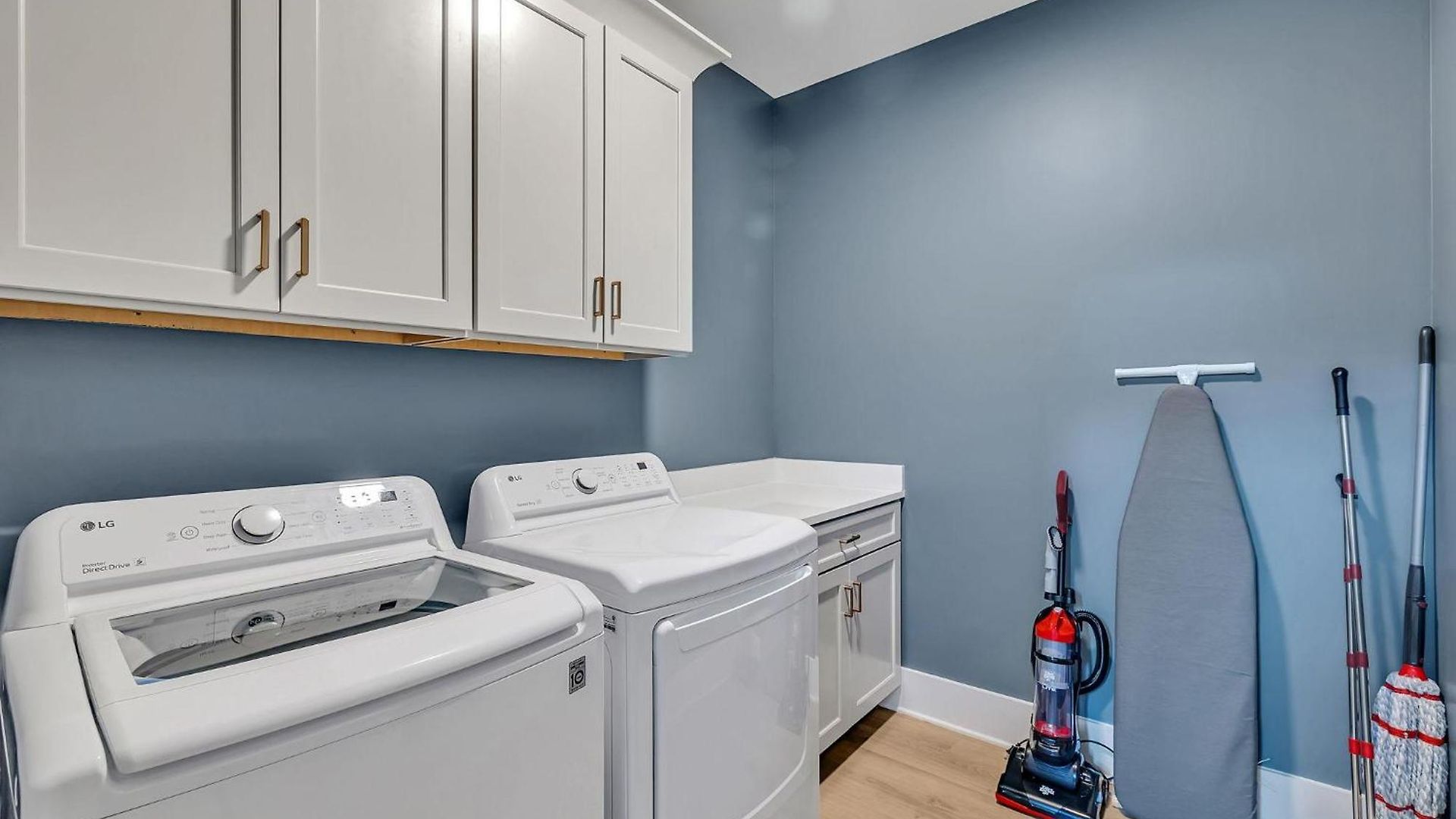 Bass - Private Rooftop - 8 Mins To Broadway Nashville