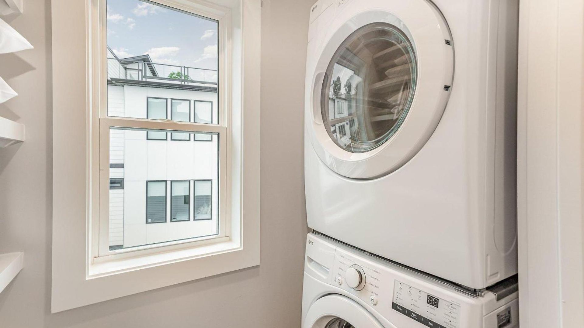 Gns Essentials - - 223 Oceola Ave #13 *