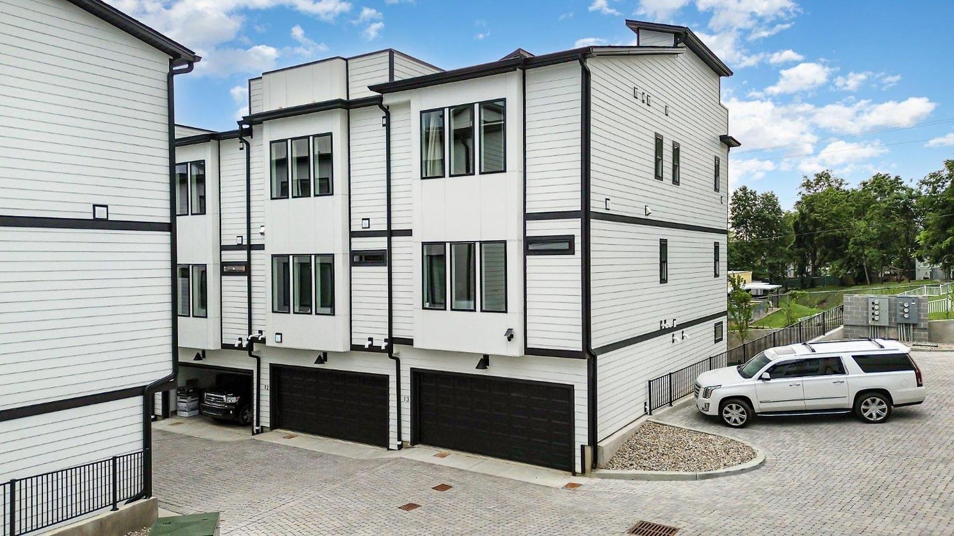 Gns Essentials - - 223 Oceola Ave #13 * Nashville