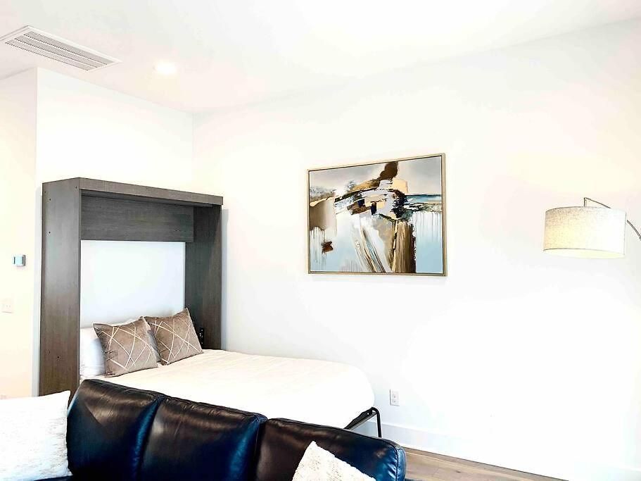 Luxurious Morden Loft Huge Rooftop & Skyline Views * Nashville