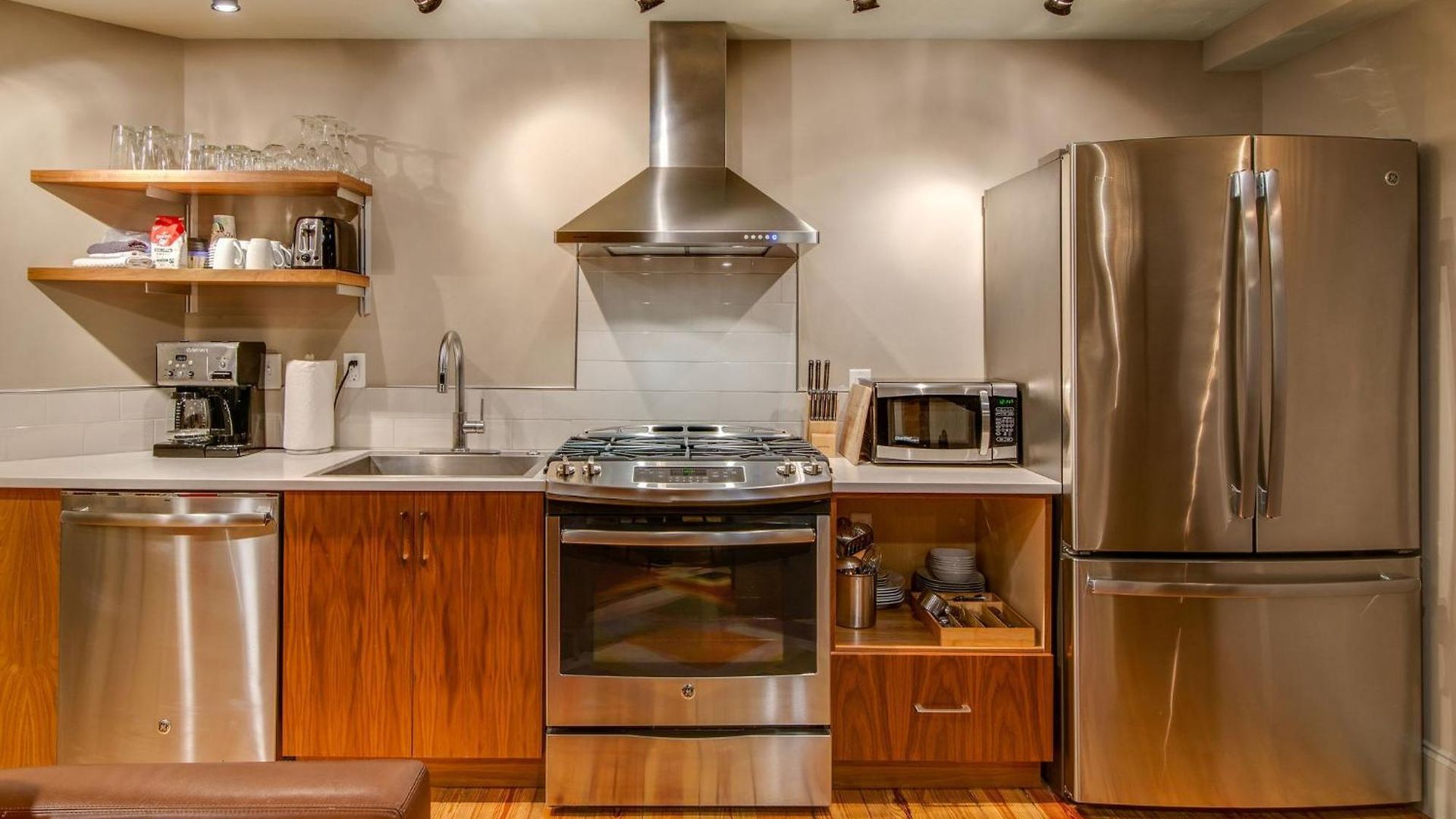 Riverfront Lofts Aparthotel Nashville