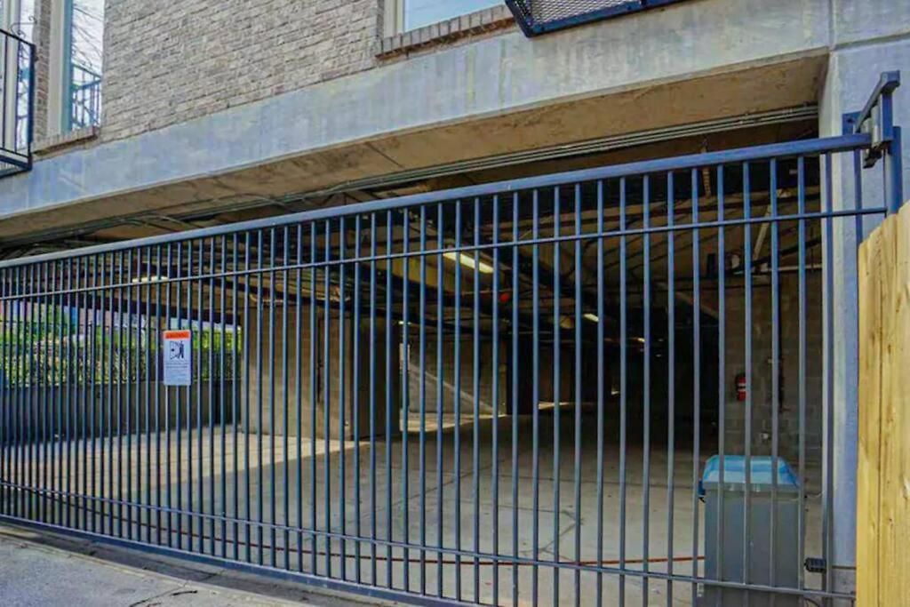 Spacious 3-story West End | Free Garage Parking For 2 | Walk To Vanderbilt & Music Row Nashville