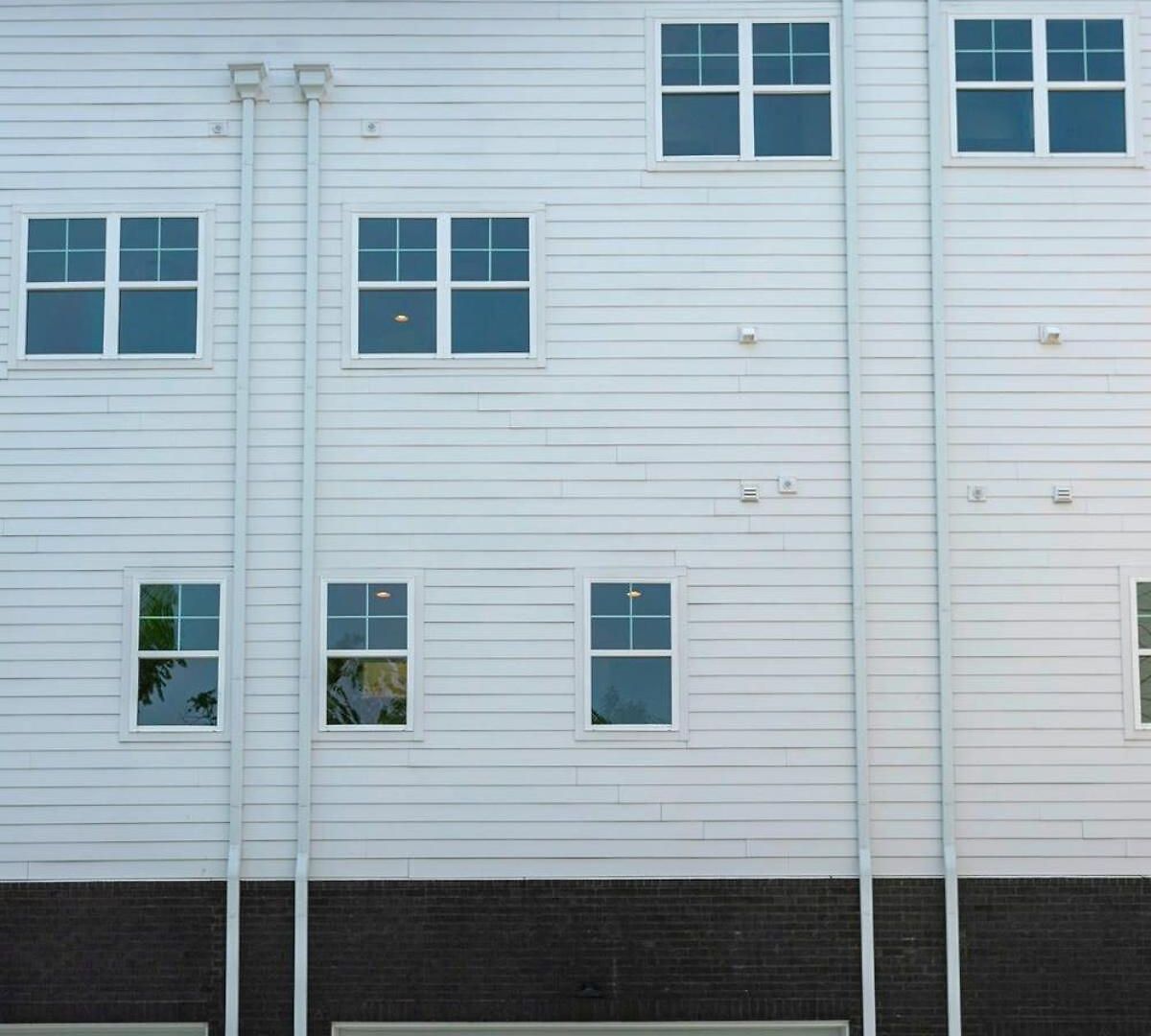 Rooftop Deck And Rec Minutes To Dwntn Holiday home Nashville