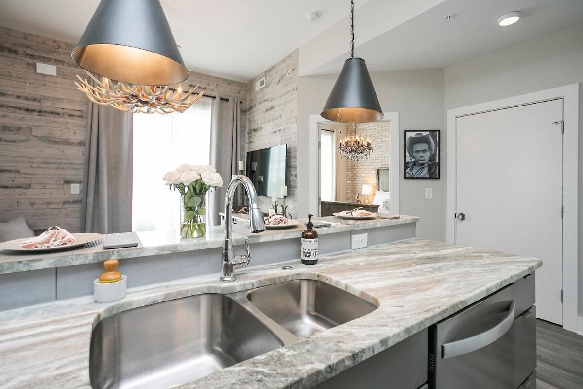 Downtown Luxury At The Southern Belle Holiday home Nashville