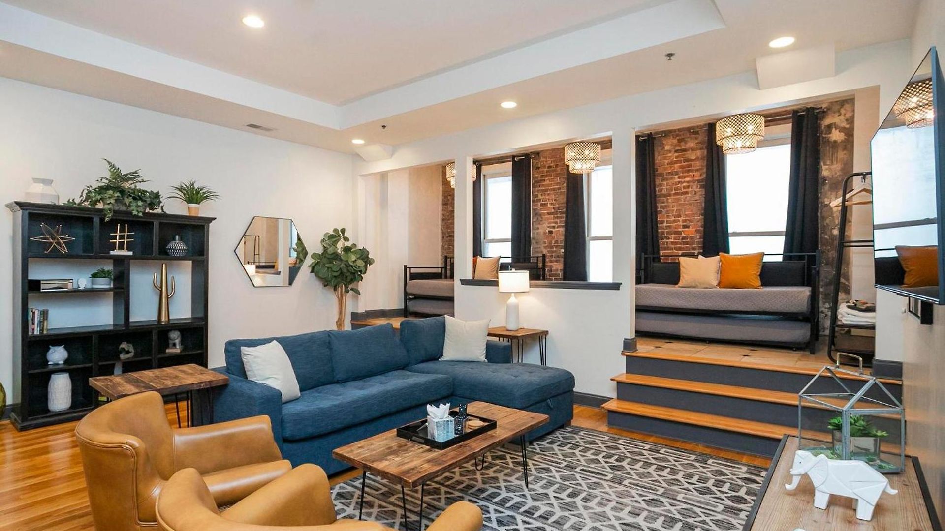 Loft Literally On Broadway Live Music & Bars * Nashville