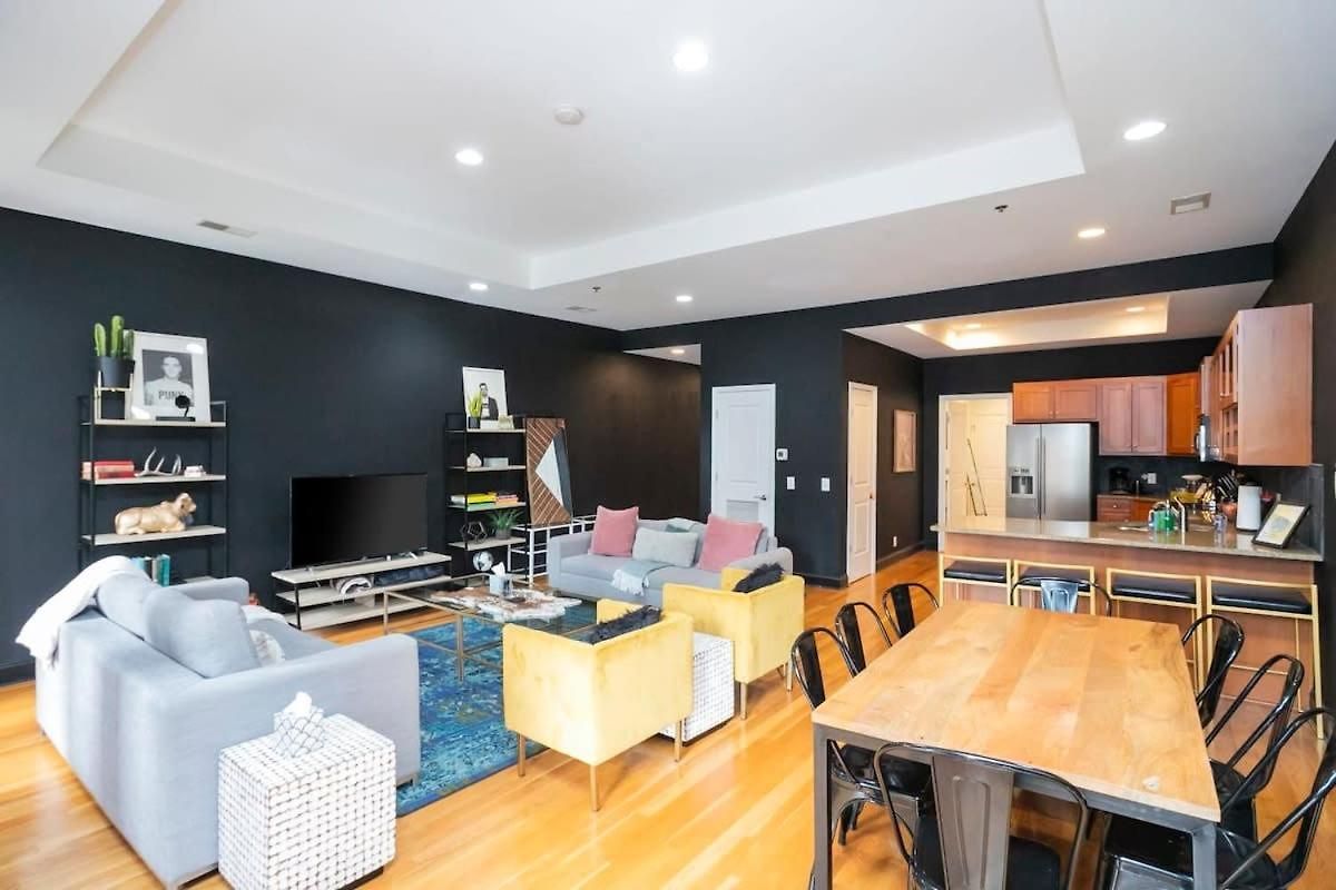 Grand Loft On Thee Broadway Strip Nashville