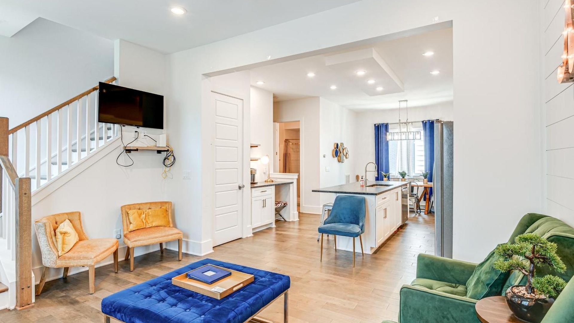 Bright Townhome ~ 5 Mi To Downtown! * Nashville