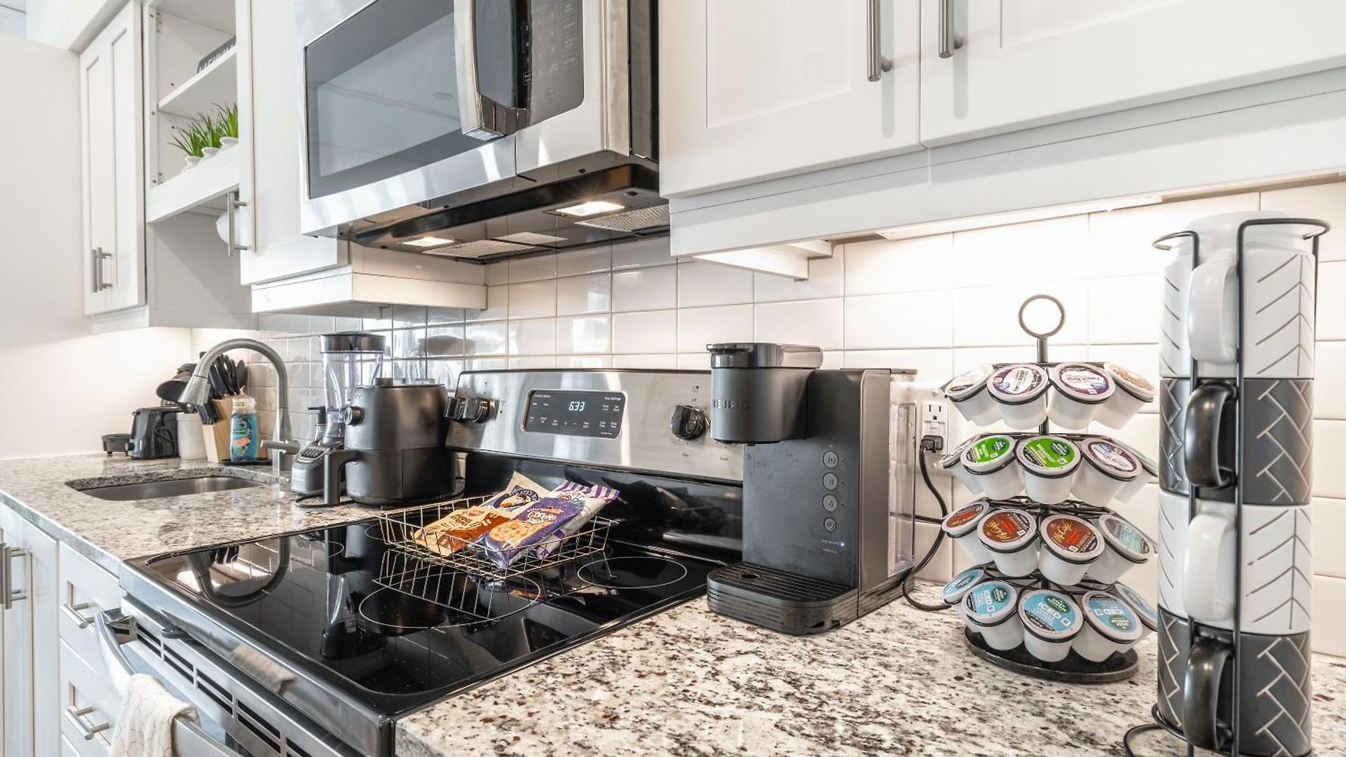 New In Nashville, Pool Gym Rooftop & Laundry 5 Min From Broadway *
