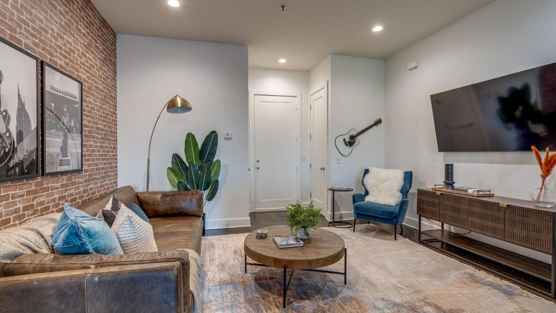 Lofts At 30th - 2 Floor Units *