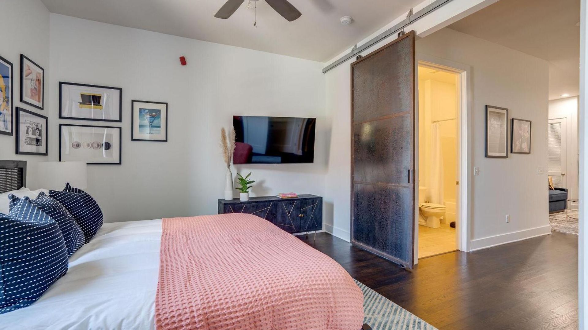 Lofts At 30th - 2 Floor Units Hotel *