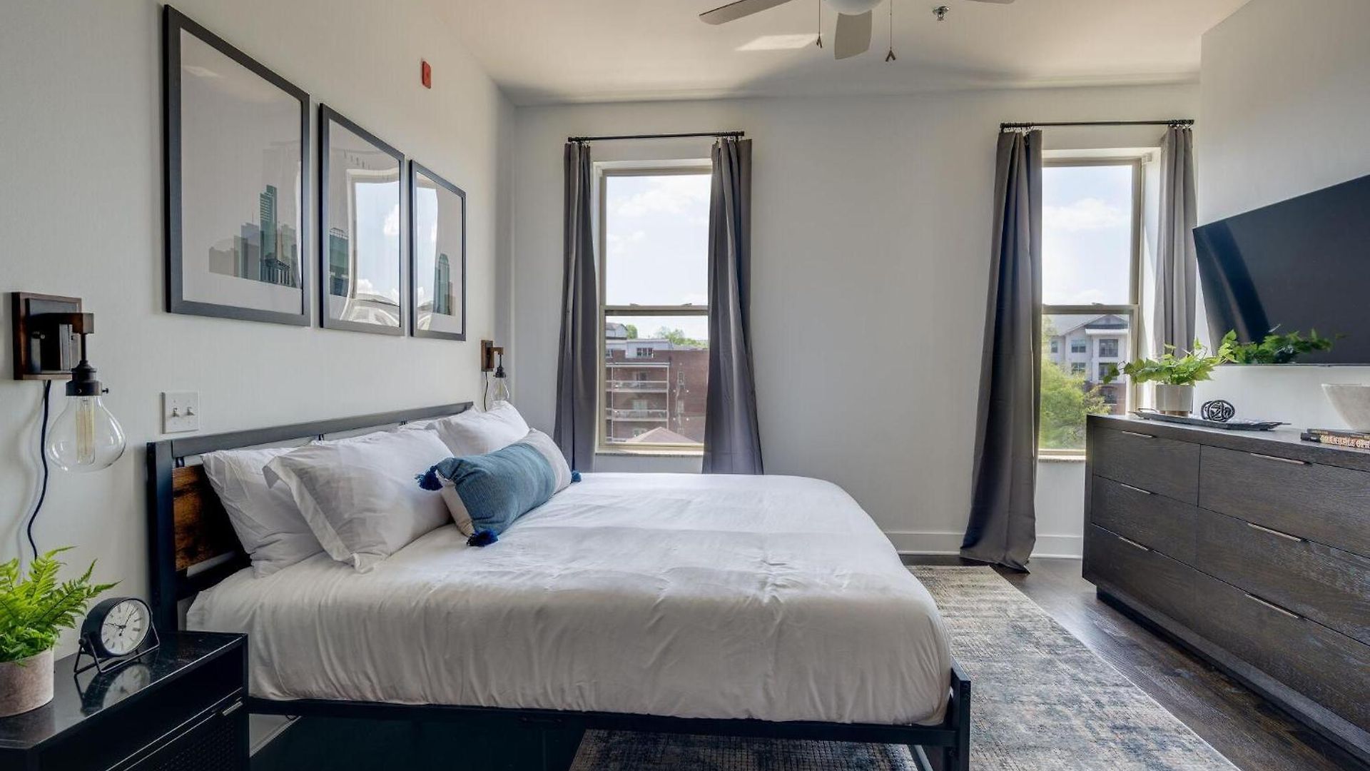 Lofts At 30th - 2 Floor Units