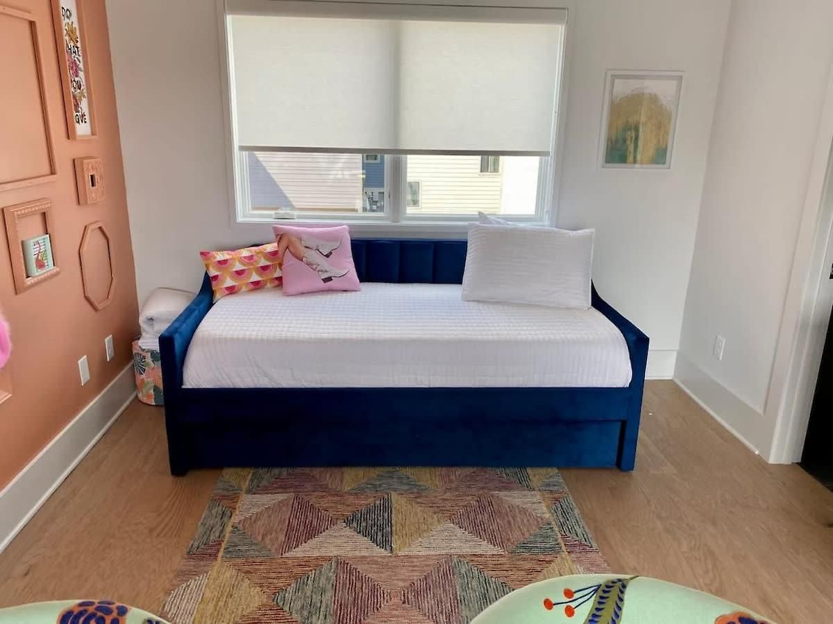 Fabulous Location Walk To Food & Bars Roof Deck * Nashville
