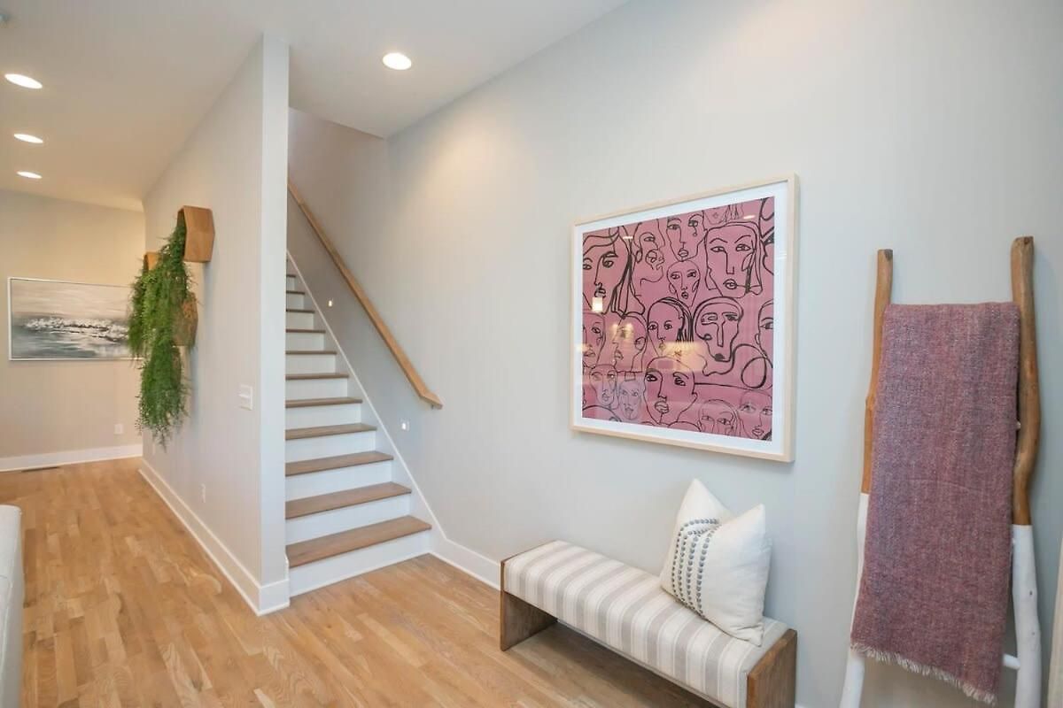 2 Miles To Broadway W Rooftop Deck Grill & Garage Holiday home *