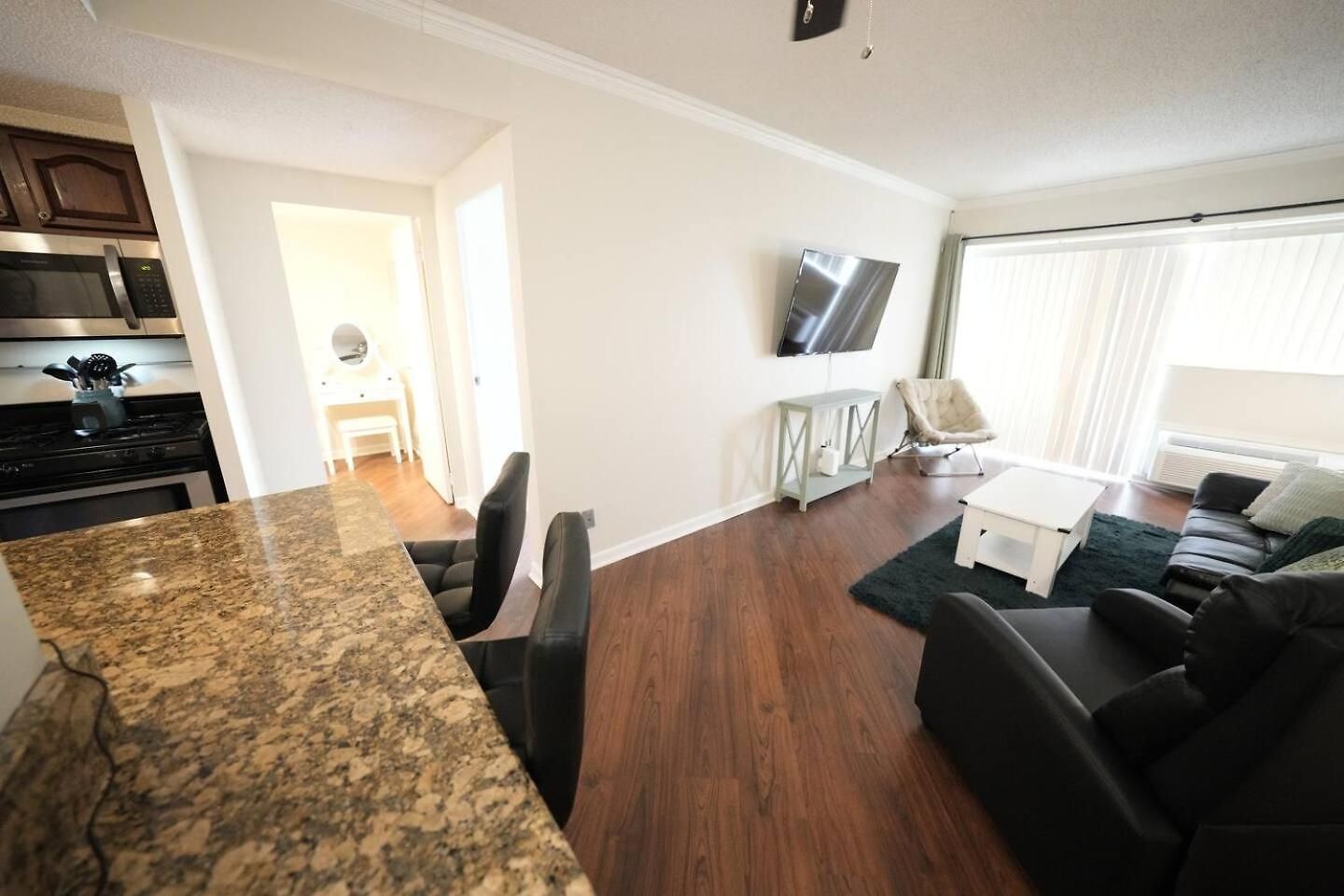 Traveling Nurses And Professionals Parking Included Pet Friendly Downtown Nashville