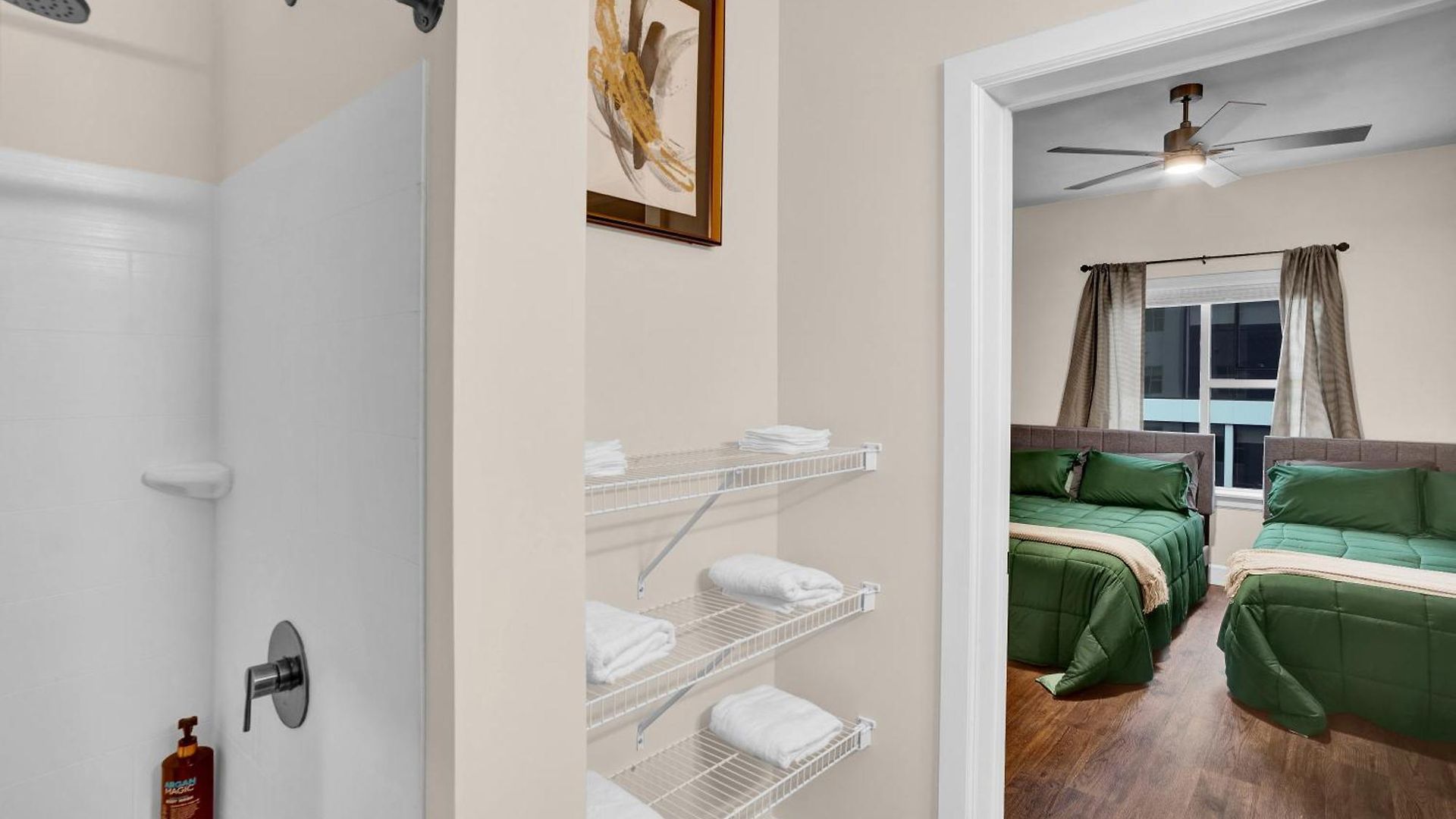 Chateau De Capri W Pool Gym Free Parking Apartment Nashville