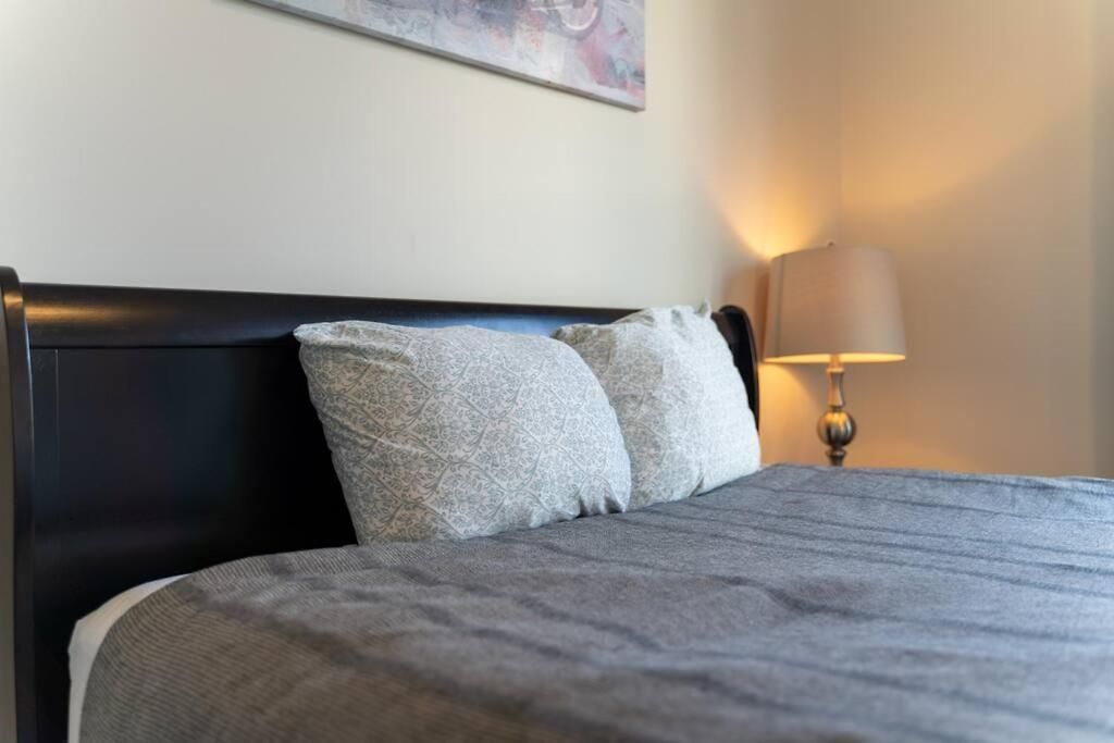 Spacious Only 2 Mi To Broadway Nashville