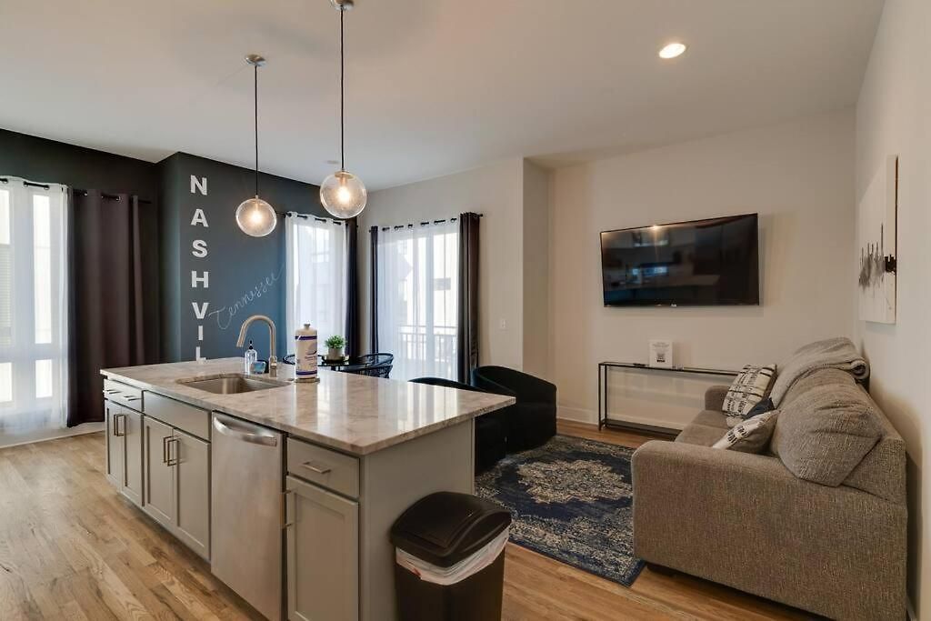 Holiday home Encore Escape Near Opry With Rooftop Sleep 8 *