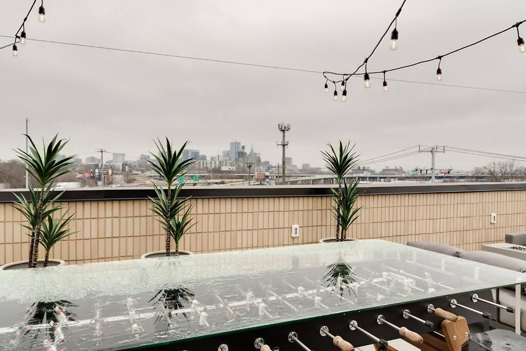 Apartment Top Floor Neo Suite, Walk To Broadway & Views Nashville