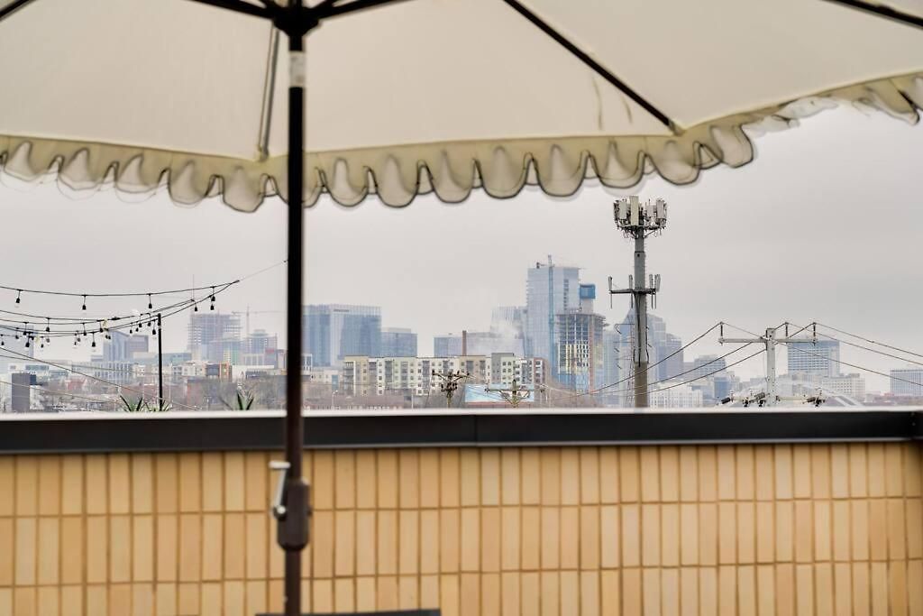 Apartment Top Floor Neo Suite, Walk To Broadway & Views Nashville