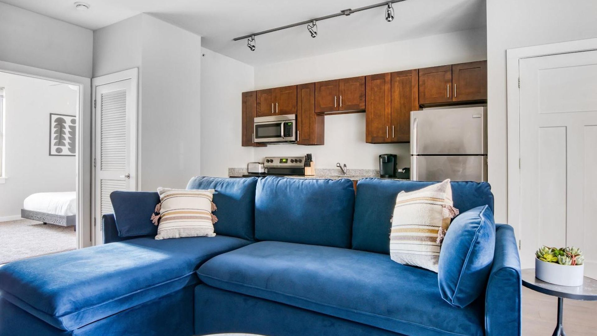 Cozysuites Music Row Charming 1br In Nashville! 19 * Nashville