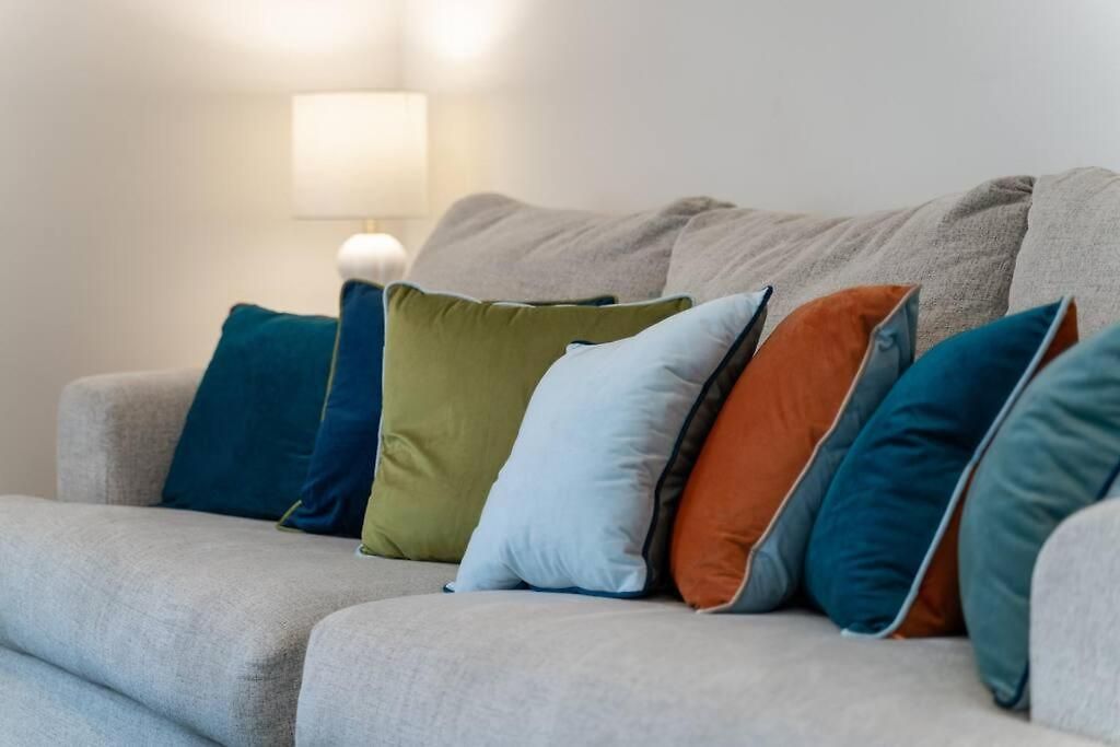 Apartment Urban Oasis Spacious King Bed Free Parking