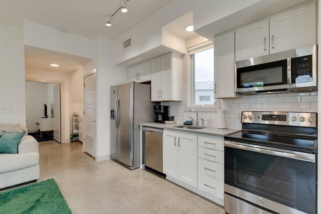 Apartment Urban Oasis Spacious King Bed Free Parking Nashville