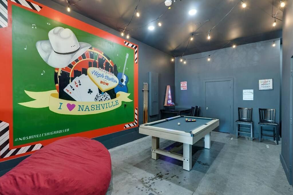 Holiday home Renovated Pink Palace, Walkable Location