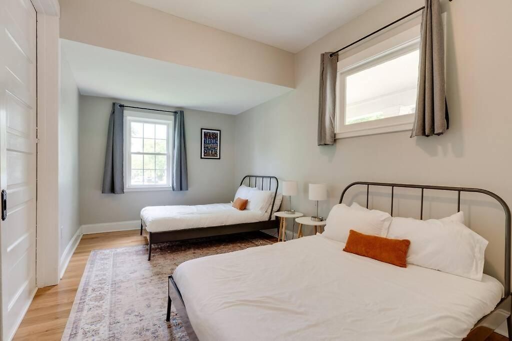Walkable East Nash 3br With Big Yard Near Local Eats * Nashville