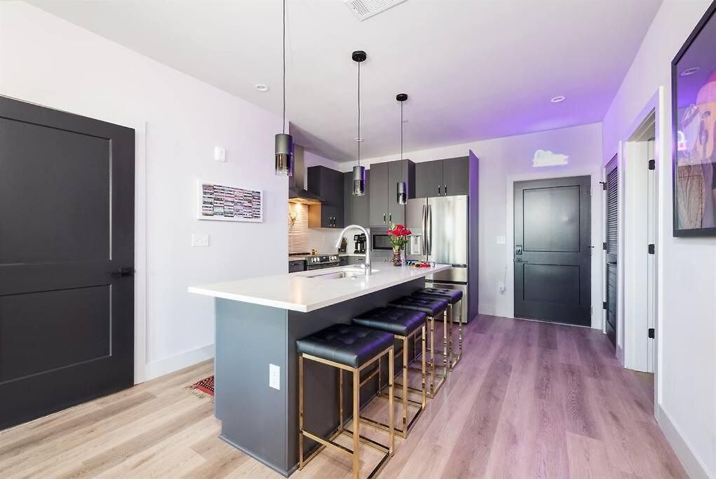 Apartment Downtown Midtown Vanderbilt, Honky Tonk Party Pad 1, Parking Gym Pool