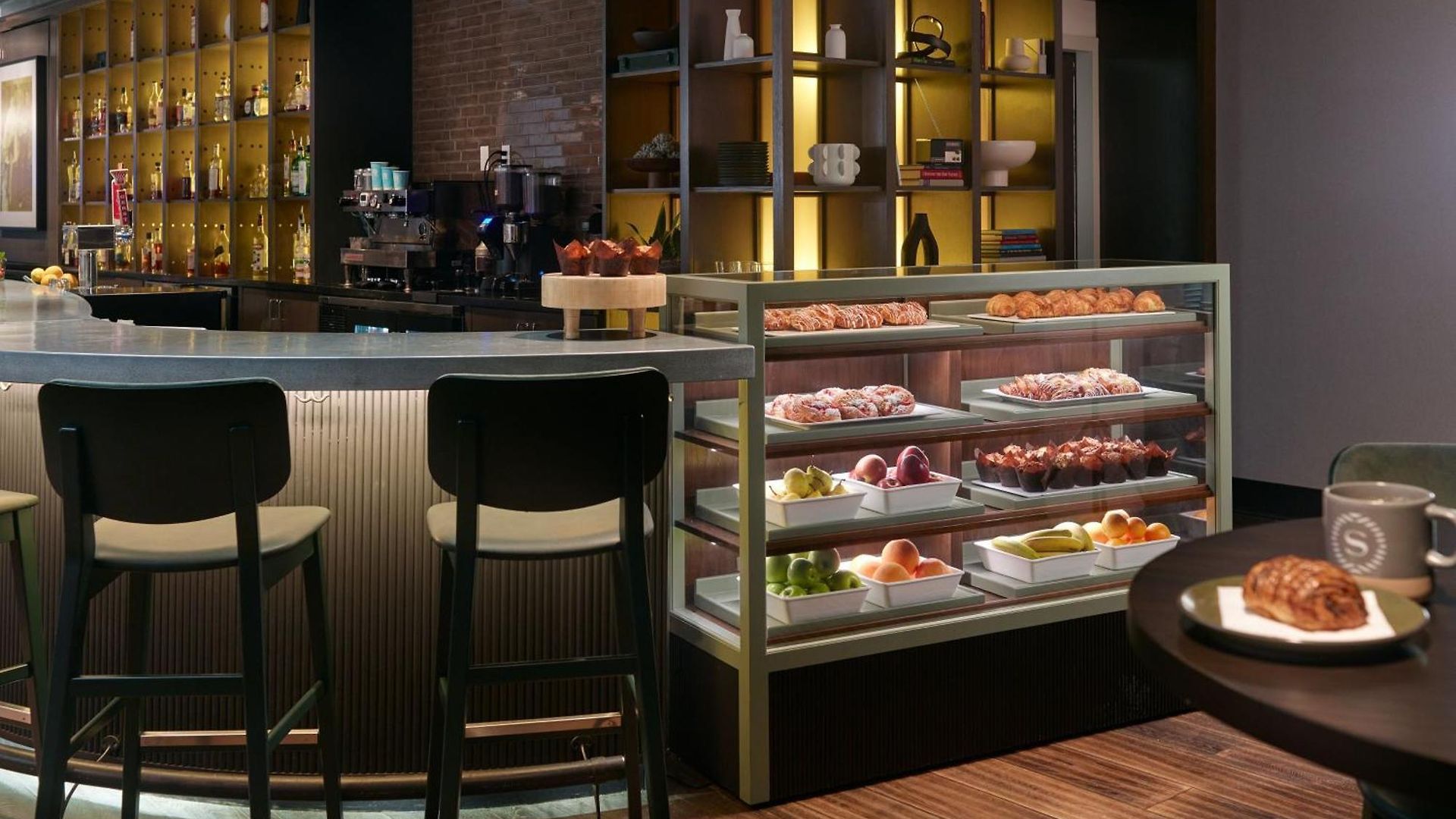Hotel Sheraton Grand Downtown 4*