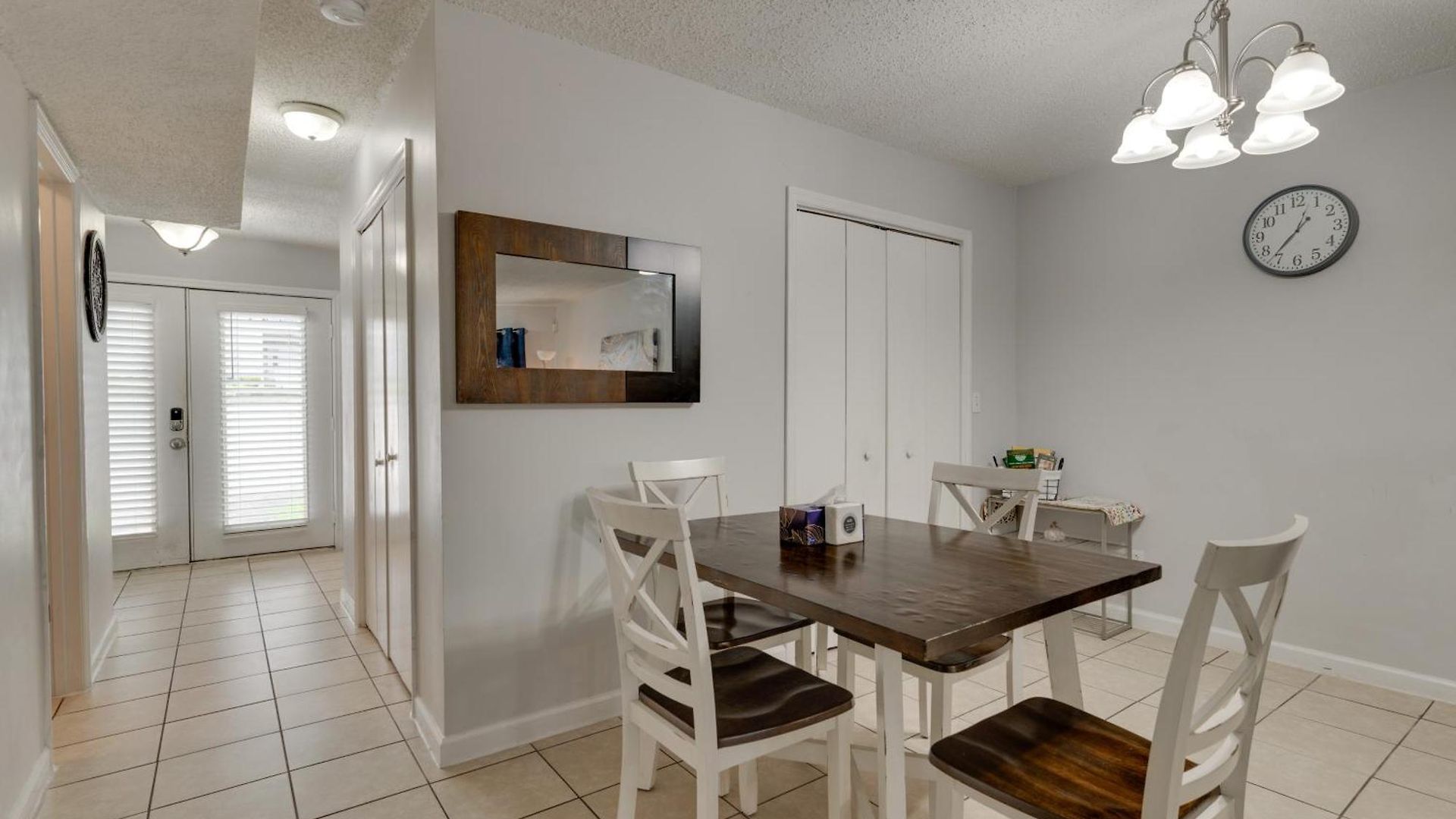2 Bdr With Free Parking! 2m To Broadway! Nashville